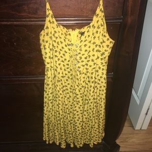 Forever 21 Yellow Floral Spring dress
